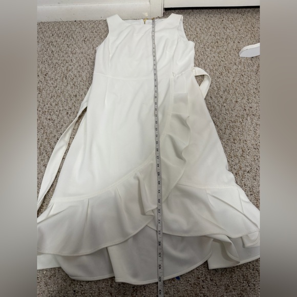 Calvin Klein White Asymmetrical Dress size 8 - Picture 9 of 9